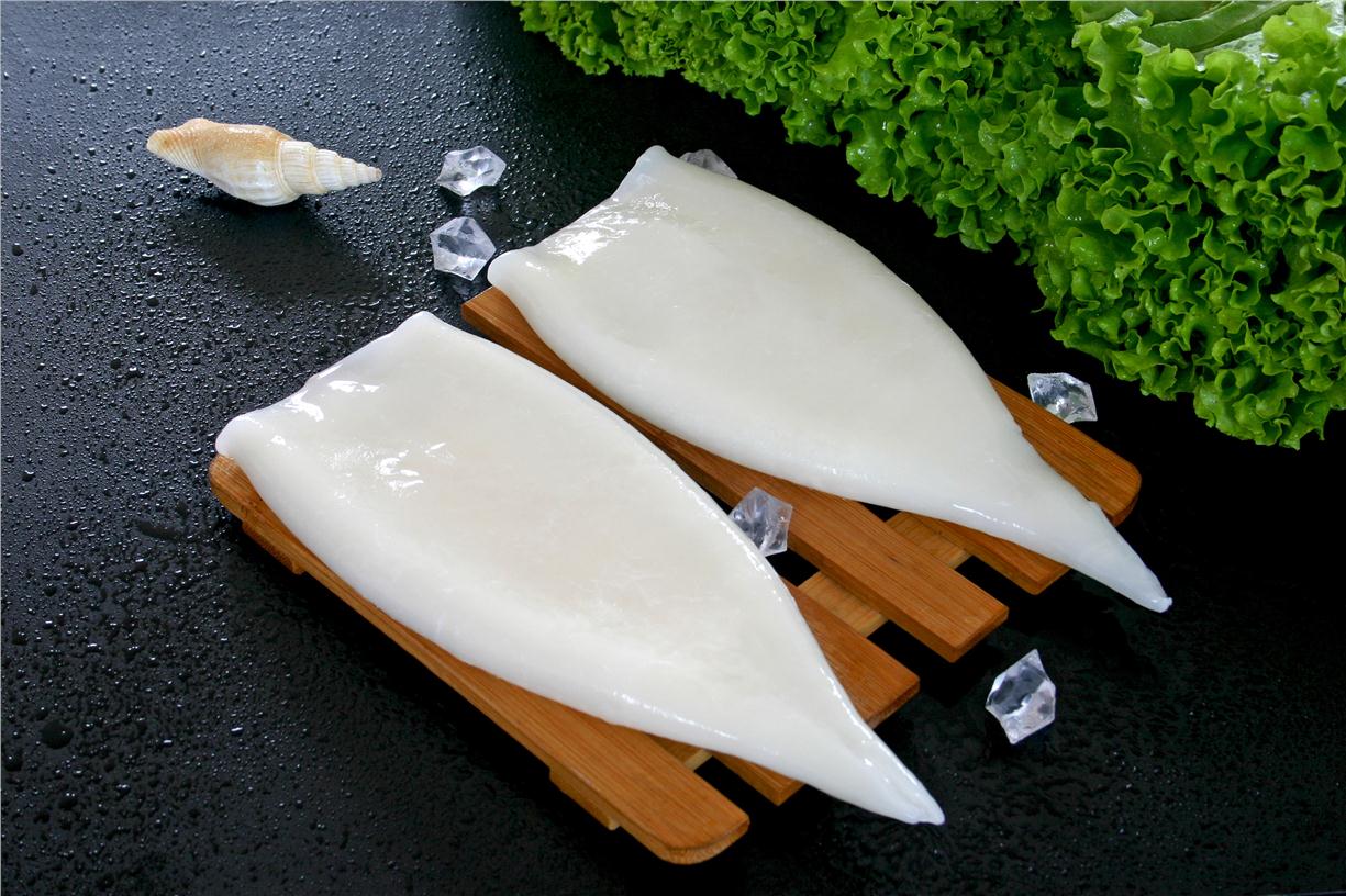 魷魚胴體